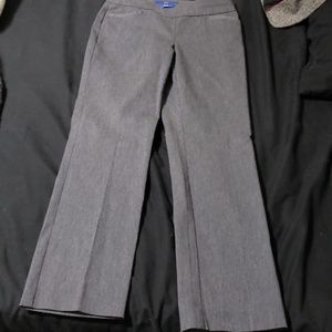 Grey Petite Office Pants size 4P Apt 9